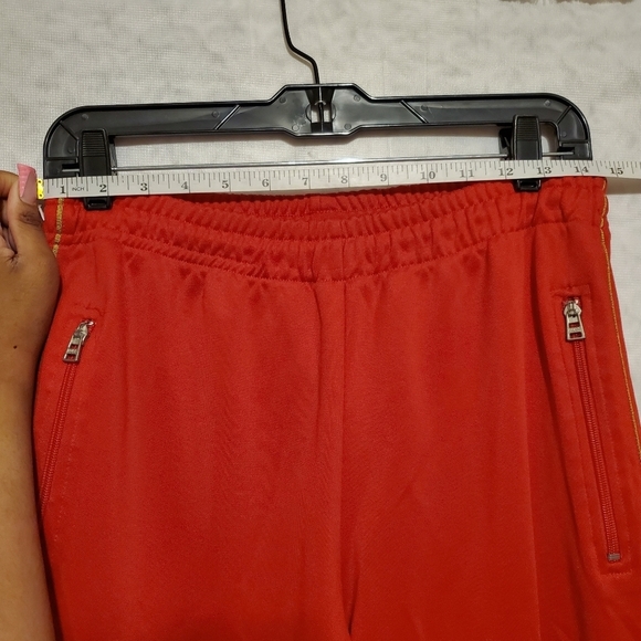Hugo Boss Red Sweatpants - Picture 7 of 7